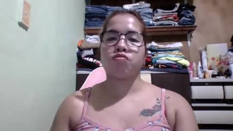 Snapshot of small_boobs59 chatting on 02.05.25 Lovewella online show from 02.05.25