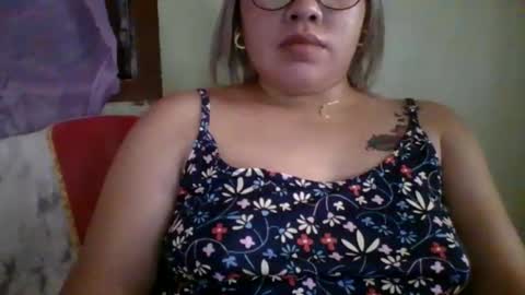 Snapshot of small_boobs59 chatting on 09.13.25 Lovewella online show from 09.13.25