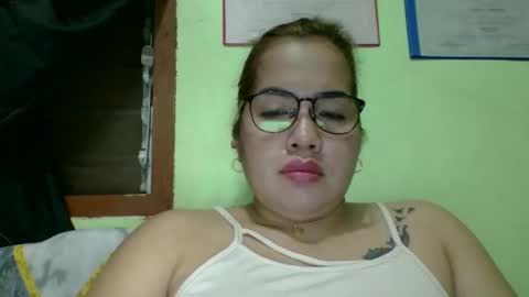 Snapshot of small_boobs59 chatting on 02.28.26 Lovewella online show from 02.28.26