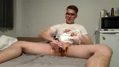 Snapshot of smalldickbigdreams23 chatting on 01.14.25 smalldickbigdreams23 online show from 01.14.25