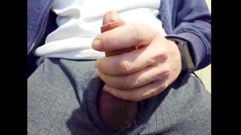 Small Hairy Uncut online show from 01.16.26