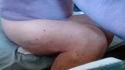 smallmalelass online show from 02.25.25