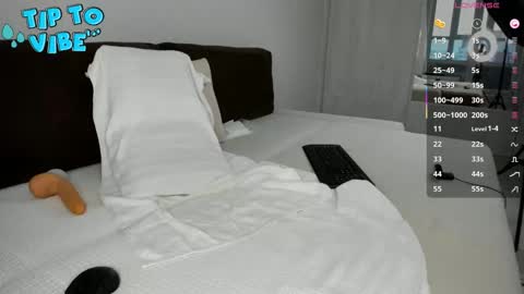 Alex online show from 12.22.25