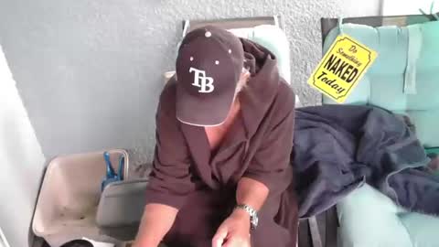 Daddy online show from 11.27.25