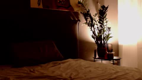 Anna no bbbbybybbabebyy just Anna. And dont call me mom please. online show from 10.12.25