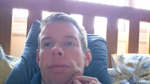 Snapshot of smallville456 chatting on 10.08.25 smallville456 online show from 10.08.25