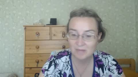 Snapshot of smart_rose chatting on 07.18.26 smart_rose online show from 07.18.26