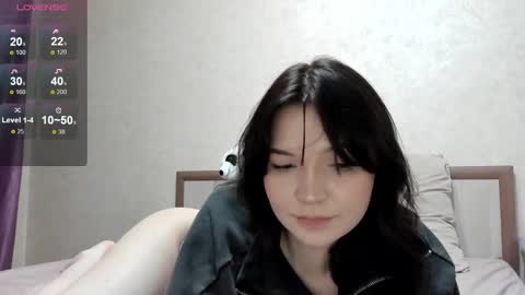 Snapshot of smartcoolgirl chatting on 10.27.25 Jess online show from 10.27.25