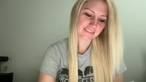 smexxii93 online show from 03.05.26