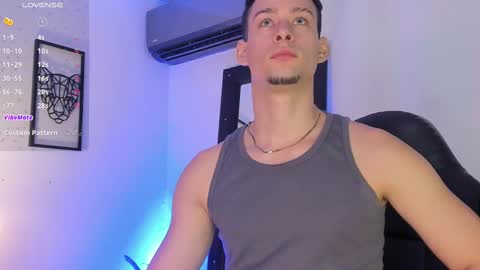 Snapshot of smiith_jade chatting on 03.04.25 Jade Smiith online show from 03.04.25