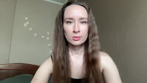Snapshot of smilequeen_ chatting on 10.05.25 smilequeen_ online show from 10.05.25