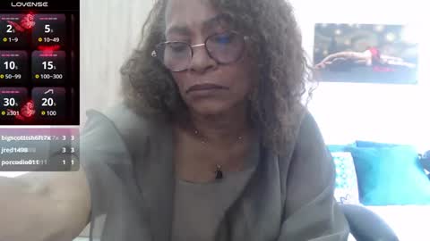 Smileth online show from 12.15.24