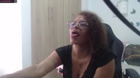 Smileth online show from 02.22.25