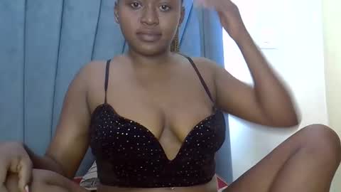 smiley_berry online show from 09.29.25