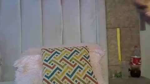 smiley_berry online show from 10.18.25