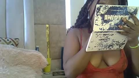 smiley_berry online show from 10.20.25