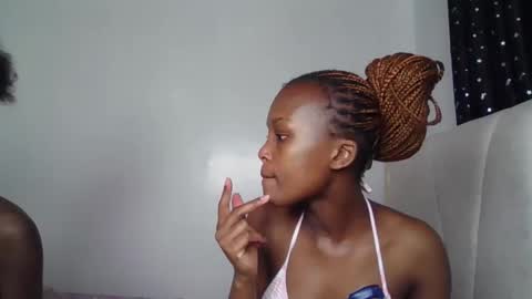 smiley luv1 online show from 01.09.26