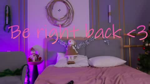 Mia online show from 01.06.25