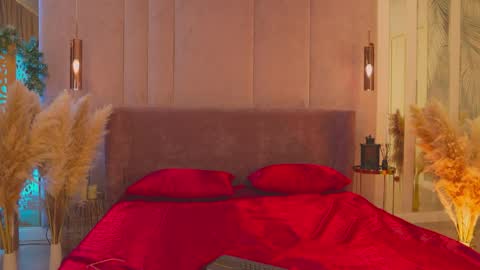 Mia online show from 04.02.26