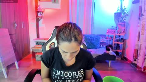 Snapshot of smilingsalor chatting on 09.28.25 SmilingSalor online show from 09.28.25