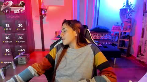 Snapshot of smilingsalor chatting on 09.30.25 SmilingSalor online show from 09.30.25