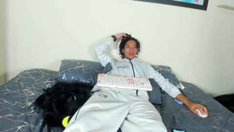 Snapshot of smith_66jr chatting on 02.09.26 smitt jr online show from 02.09.26