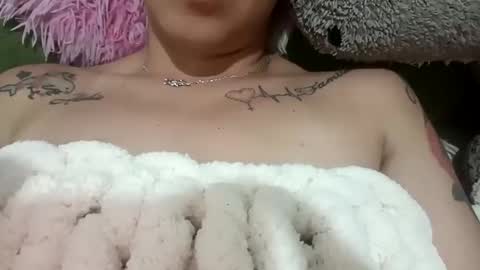 Snapshot of smoke_leidy_ chatting on 11.02.25 smoke_leidy_ online show from 11.02.25