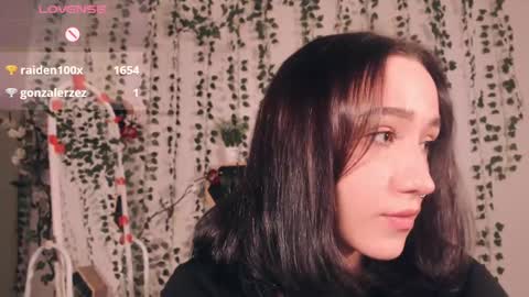 Snapshot of smoke_of_soul_ chatting on 03.12.25 Smoki online show from 03.12.25