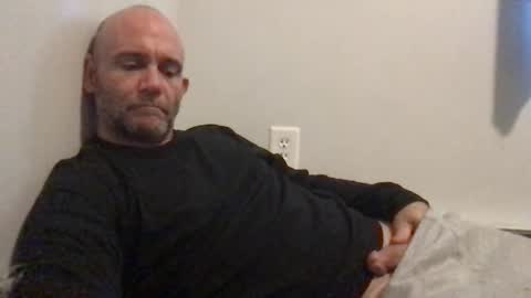 smokenfuk23 online show from 09.30.25