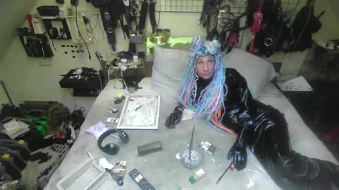 smokeslut365 online show from 11.16.25