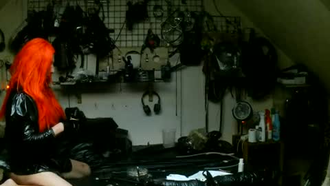 smokeslut365 online show from 06.16.26