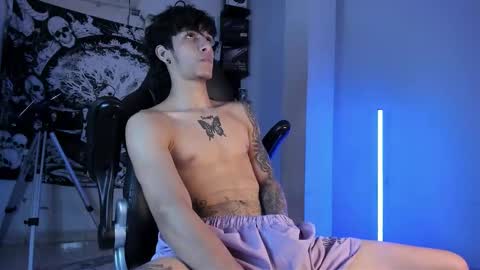 snakebutterfly online show from 12.01.25