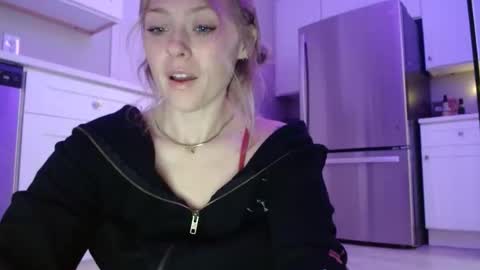 sneakyalicek online show from 02.20.26