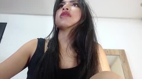 Hellen  online show from 01.04.25