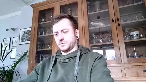 Snapshot of snoecks chatting on 03.01.26 snoecks online show from 03.01.26