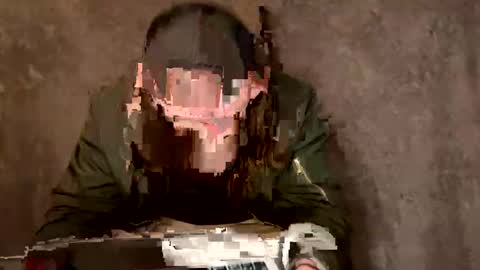 Snapshot of snoochiepoochies chatting on 01.09.25 Will Rex online show from 01.09.25