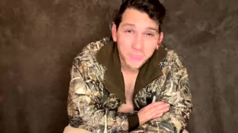 Snapshot of snoochiepoochies chatting on 01.23.25 Will Rex online show from 01.23.25