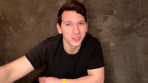 Snapshot of snoochiepoochies chatting on 01.30.25 Will Rex online show from 01.30.25