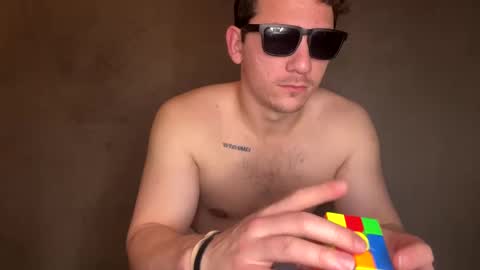 Snapshot of snoochiepoochies chatting on 02.11.25 Will Rex online show from 02.11.25