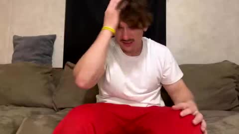 Snapshot of snoochiepoochies chatting on 09.10.25 Will Rex online show from 09.10.25