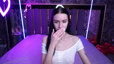 snow_whiteeex online show from 02.08.26