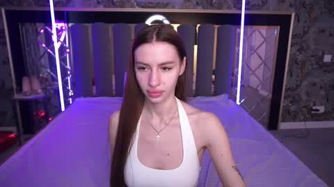 Snapshot of snow_whiteeex chatting on 04.22.26 snow_whiteeex online show from 04.22.26