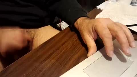 Snapshot of snowboarder699 chatting on 10.27.25 watchmecum online show from 10.27.25