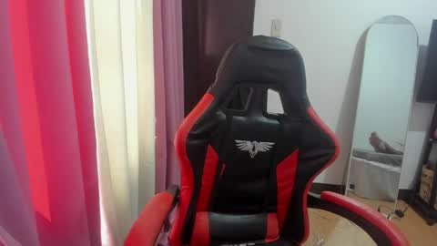 SnowClairee online show from 05.12.26