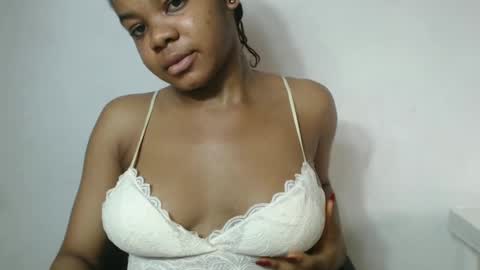 snowdrop5 online show from 03.06.25