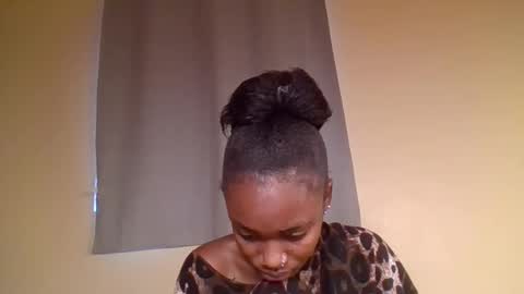 Snowie eyes online show from 01.11.26