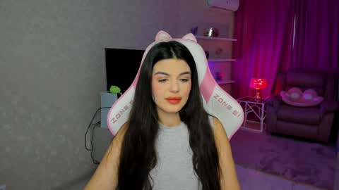 snowingwinter online show from 04.05.26