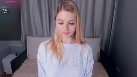 Alice - Birthday Girl online show from 01.13.25