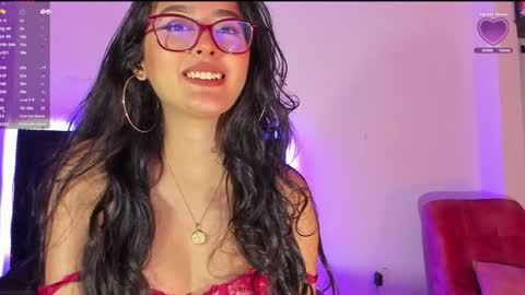 Snapshot of soffi_sweet1 chatting on 12.14.24 Danna online show from 12.14.24