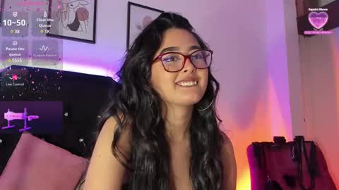 Snapshot of soffi_sweet1 chatting on 02.22.25 Danna online show from 02.22.25